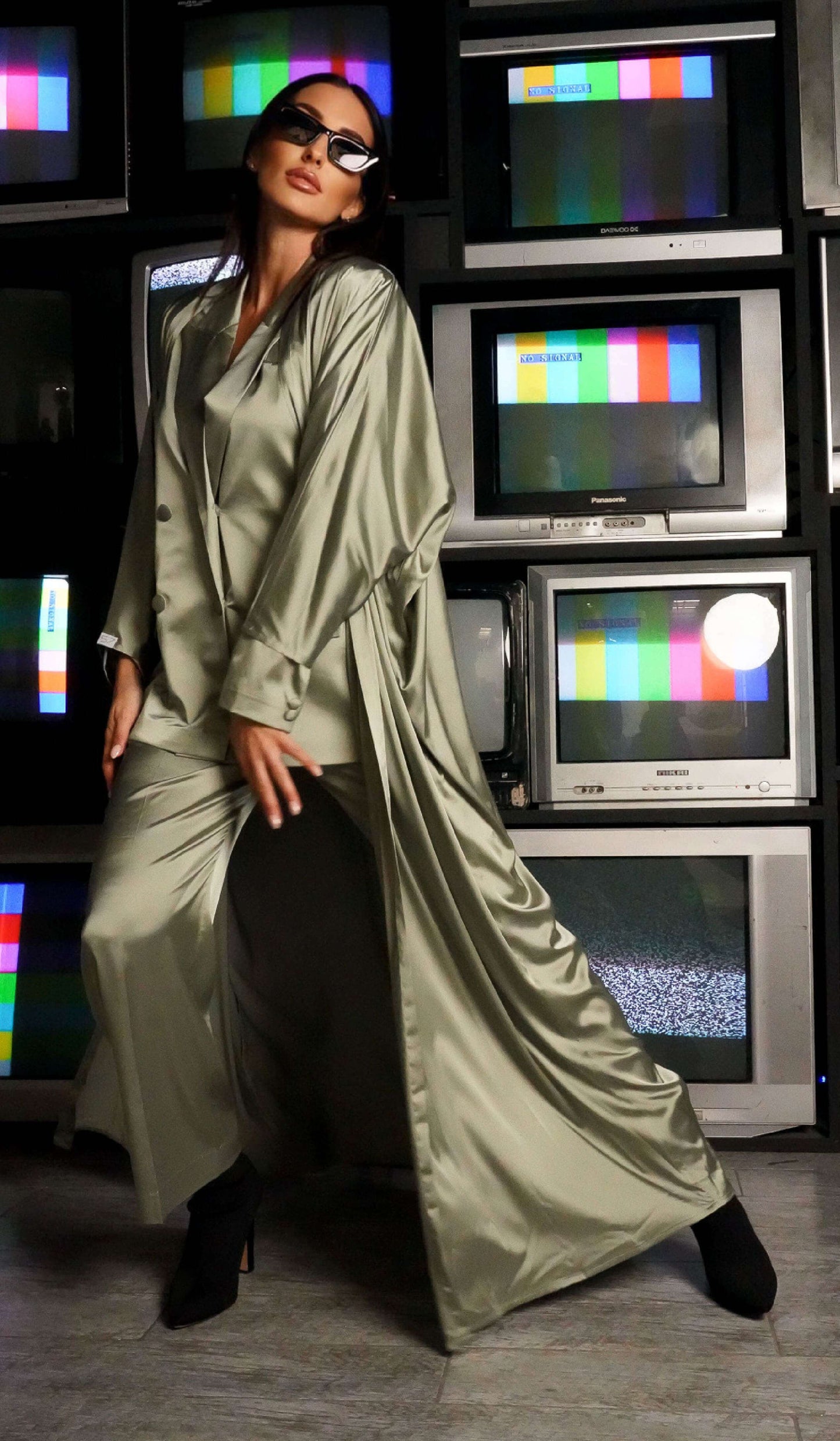 Green Silk Oversized Abaya Front View
