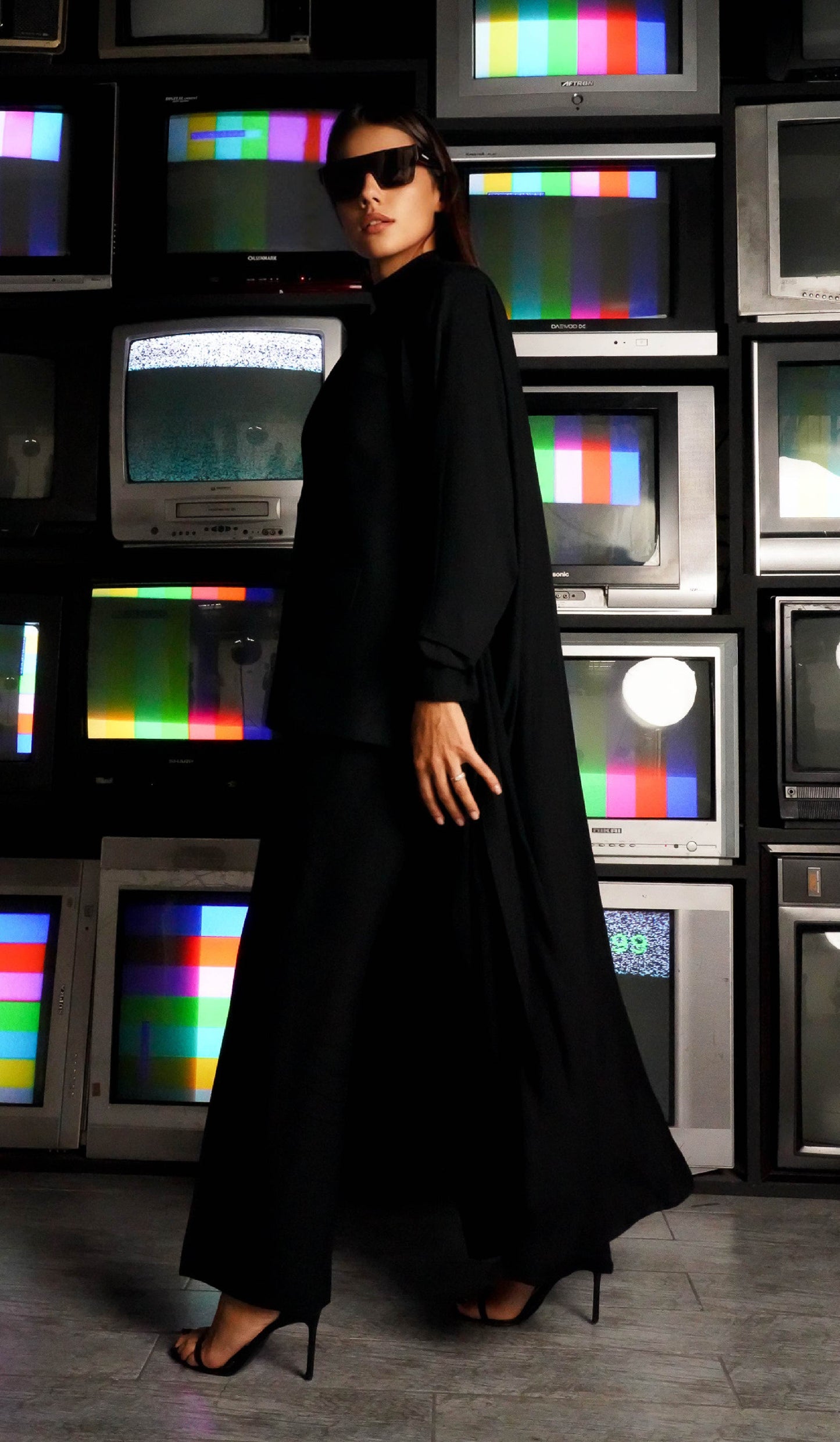 Black Oversized Abaya - Front View