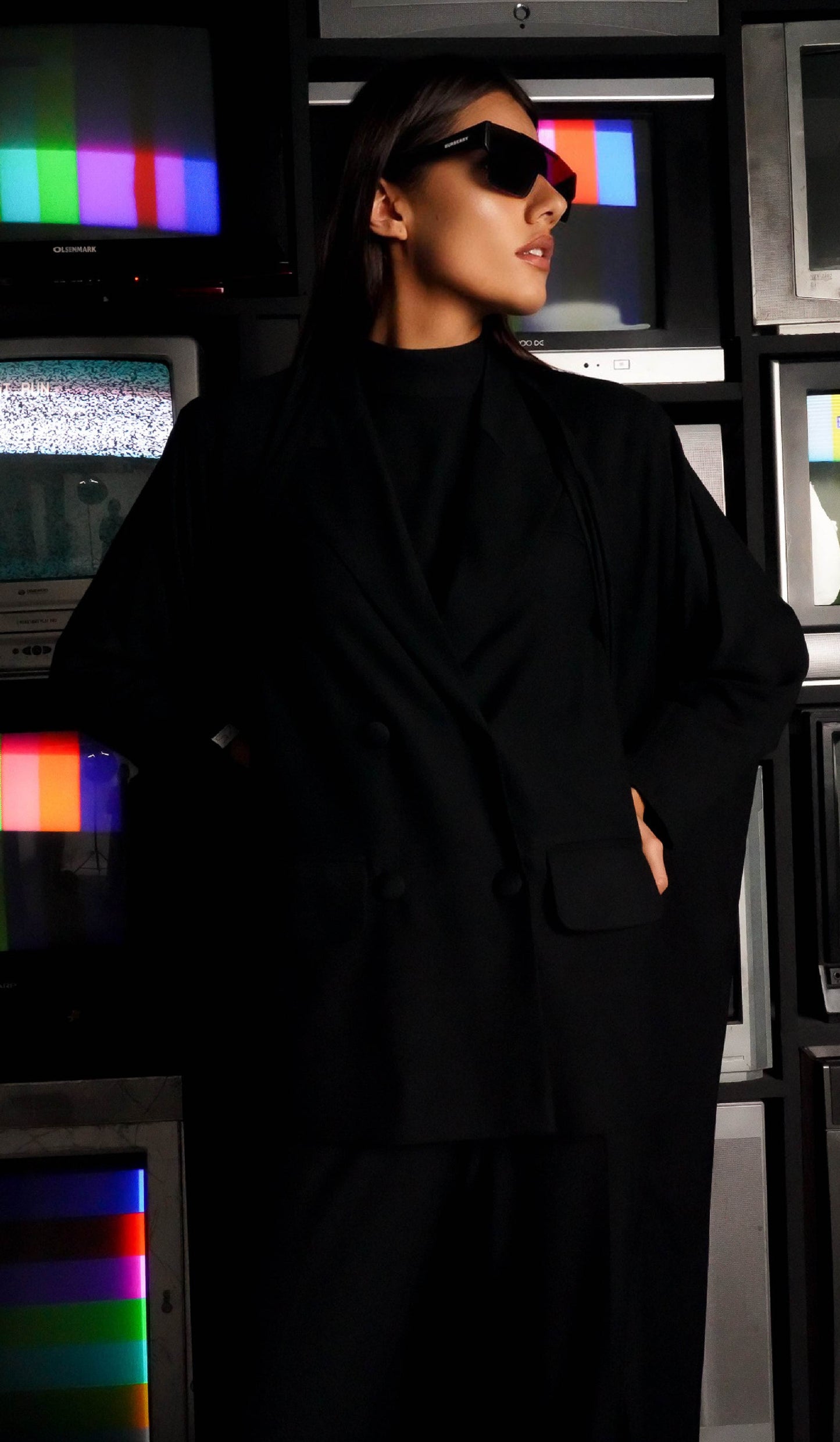 Black Oversized Abaya - Back View